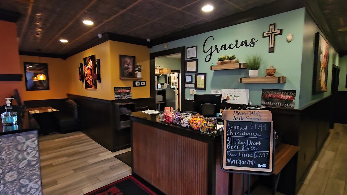 El Arriero Mexican Grill